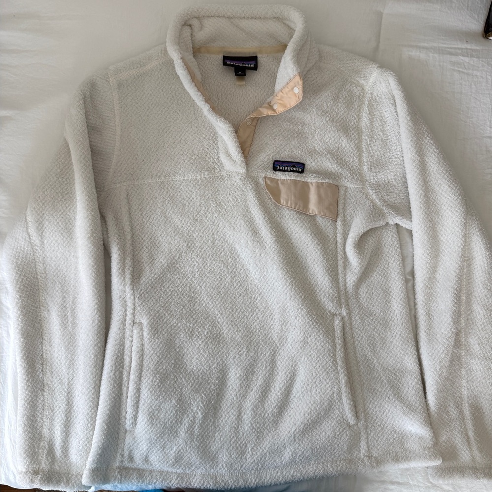 Patagonia Cream Fleece Sweater EUC
